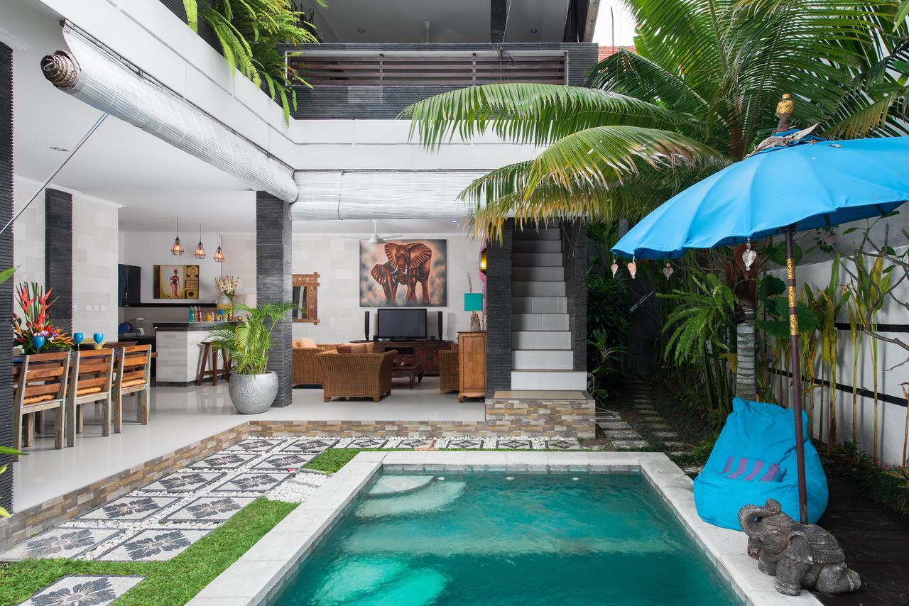Villa Dewi Seminyak Buitenkant foto