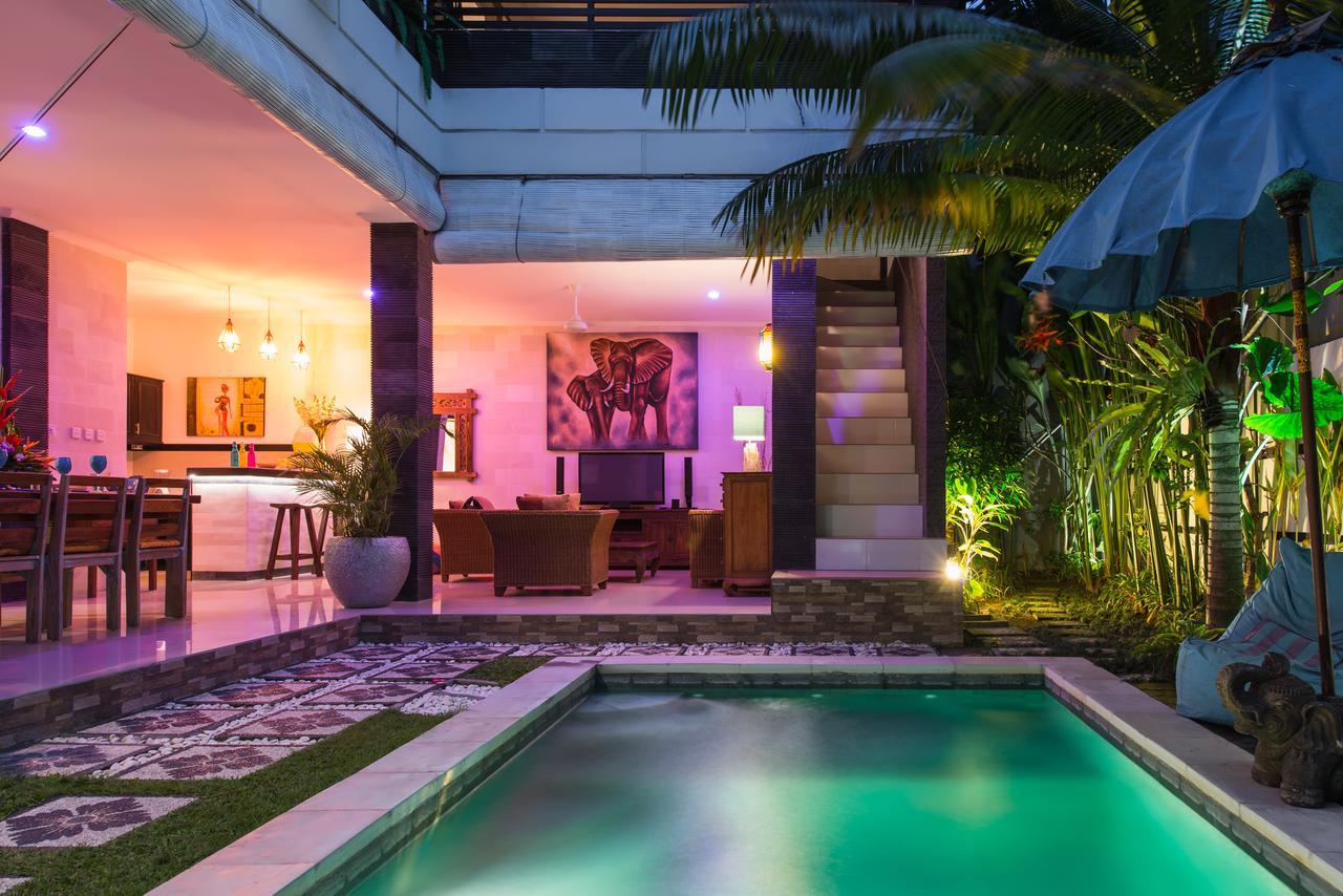 Villa Dewi Seminyak Buitenkant foto