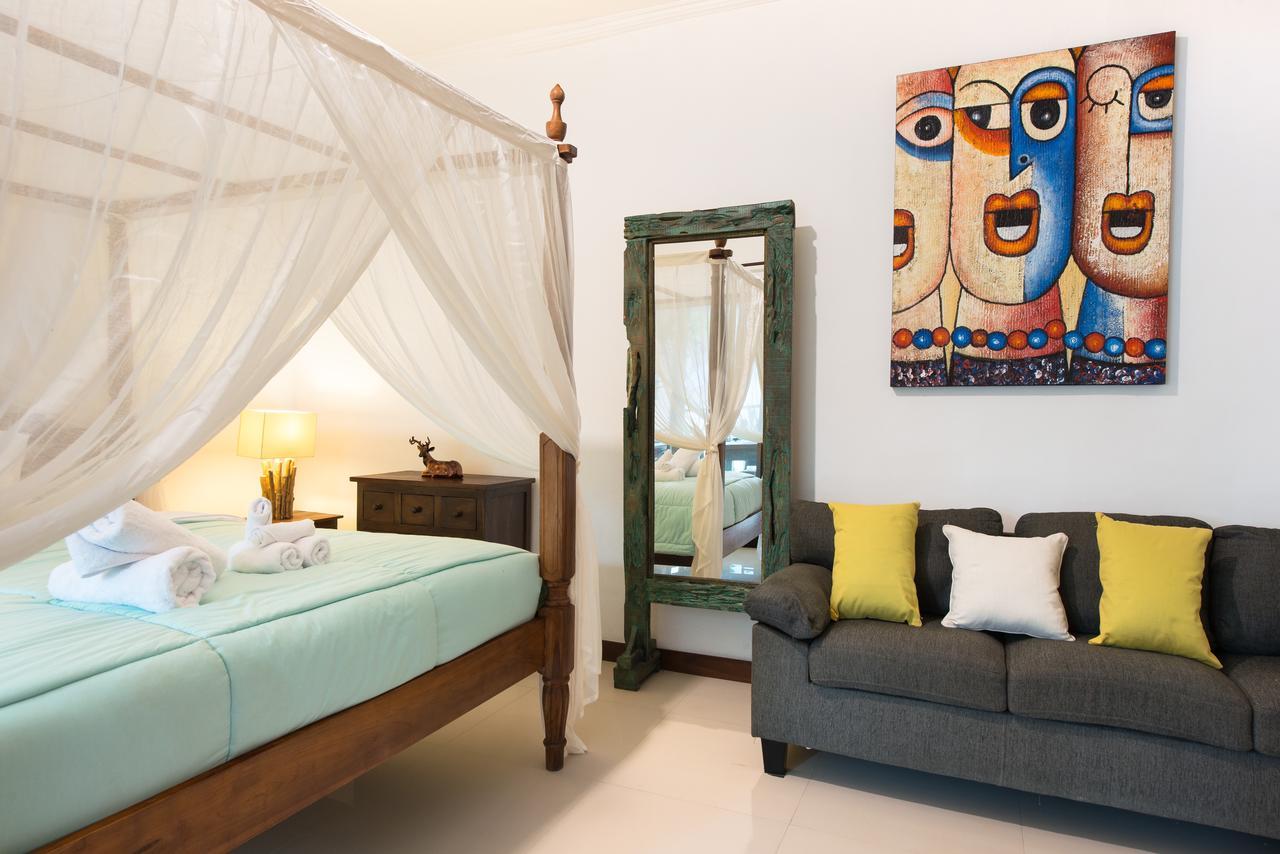Villa Dewi Seminyak Buitenkant foto